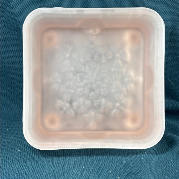 Indiana Glass Pink Frosted Trinket Box - Picture 3 of 8